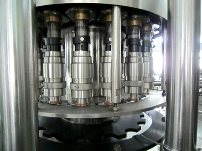 El PLC controla la bebida/carbonató la máquina de rellenar 380V conducido eléctrico 50HZ de la bebida 2