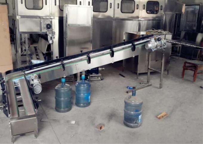 Máquina de rellenar del agua mineral del equipo del embotellado de 5 galones con el consumo bajo 0