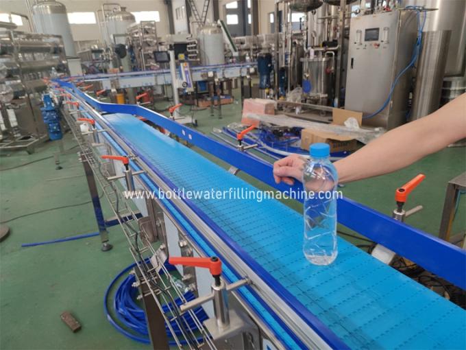 Máquina de llenado de botellas de PET de pequeña escala 4000BPH, equipo de embotellado de agua mineral 2