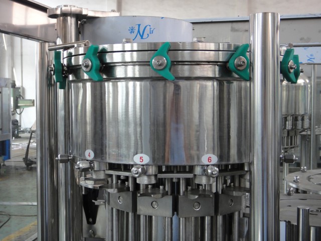 Máquina de rellenar de la caloría de la bebida bebida carbónica automática cero por completo de la pequeña/planta 3