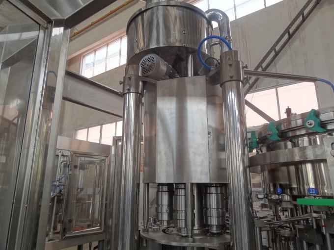 Máquina de rellenar con buen servicio, máquina de rellenar de la bebida carbónica automática de la soda 4