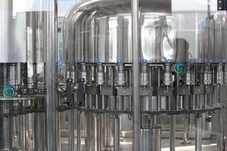 Electric Automatic Bottle Filling Machine 6000BPH For Mineral Water